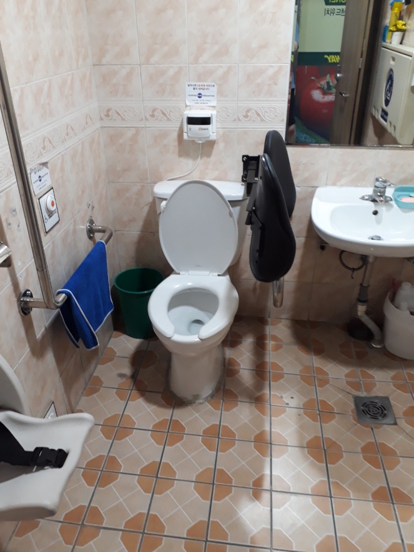 e658648eb4fa45f2a73053f86c6ad951_1724371465_6.jpg
